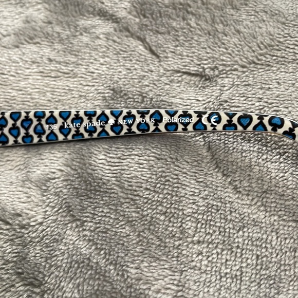 ♠️Kate Spade Sunglasses♠️ - Picture 7 of 8